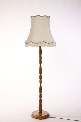 Stehlampe Holz Eiche rustikal mit Lampenschirm